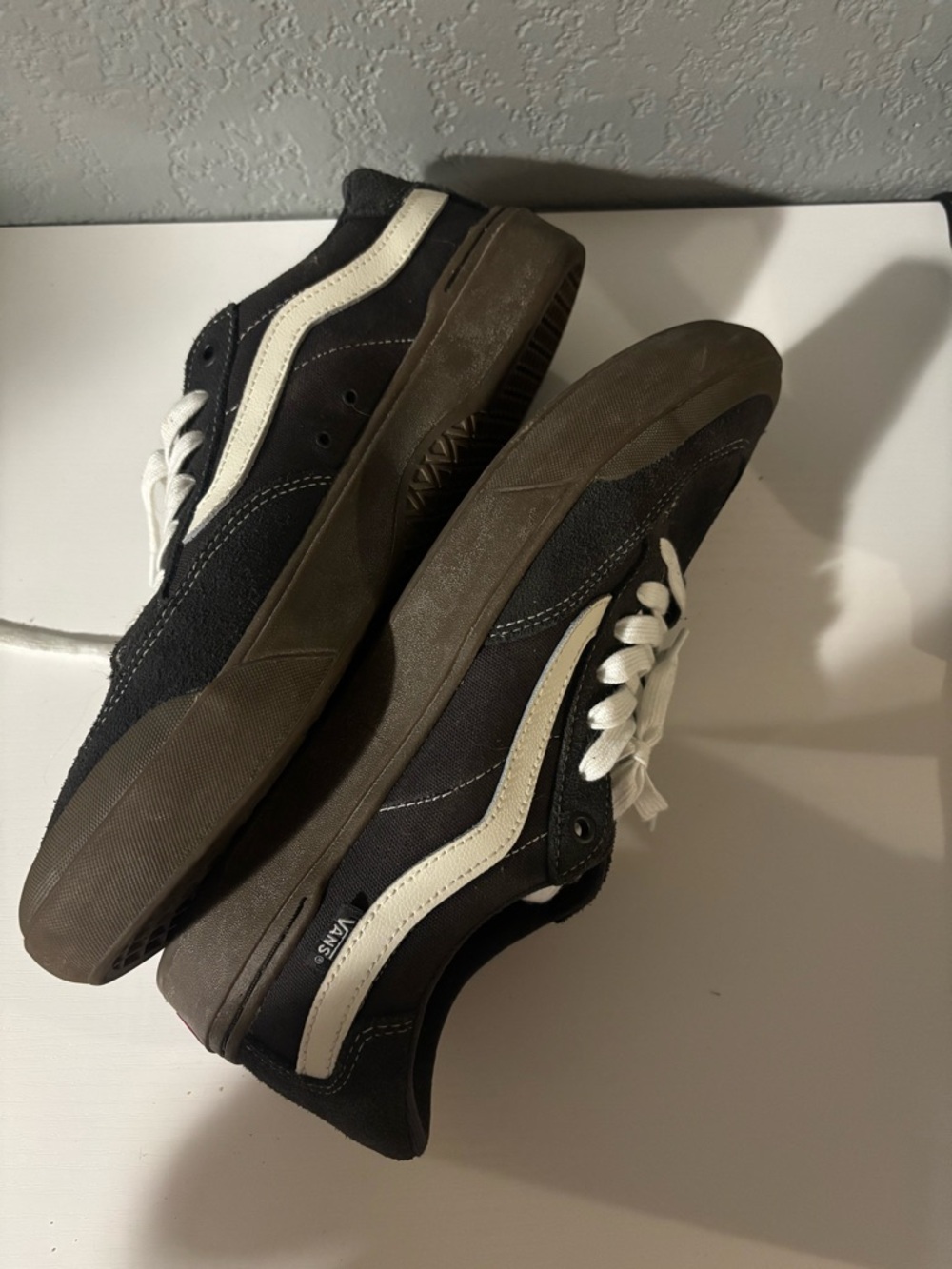 Vans Black and White Old Skool Low-Top Sneakers - Picture 6 of 10